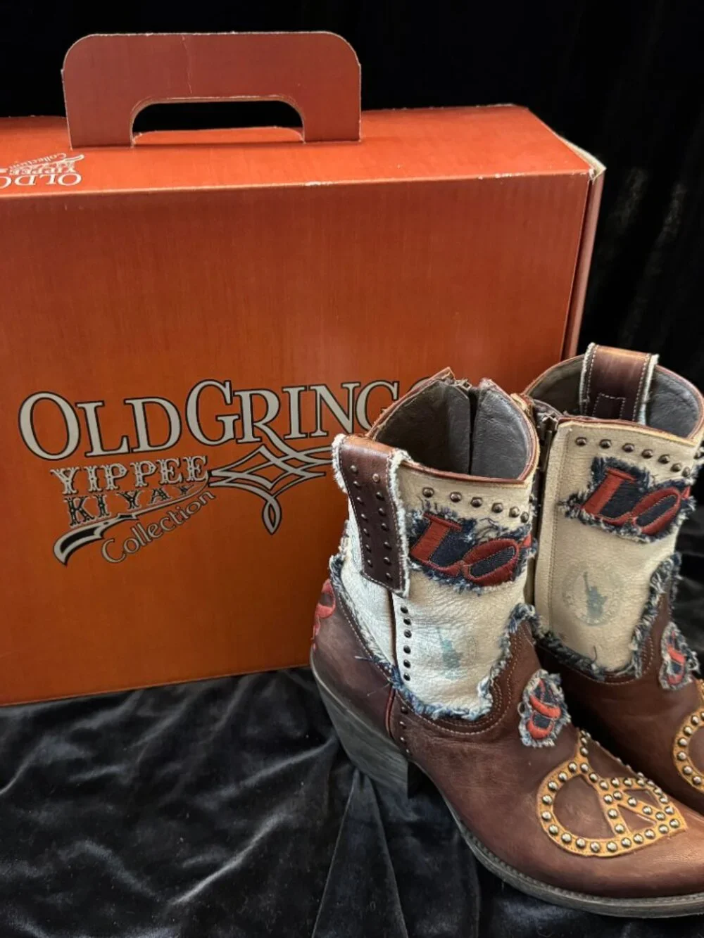 Old Gringo Love & Peace Short Western Boots Women Sz 7 B Brown White Cowboy